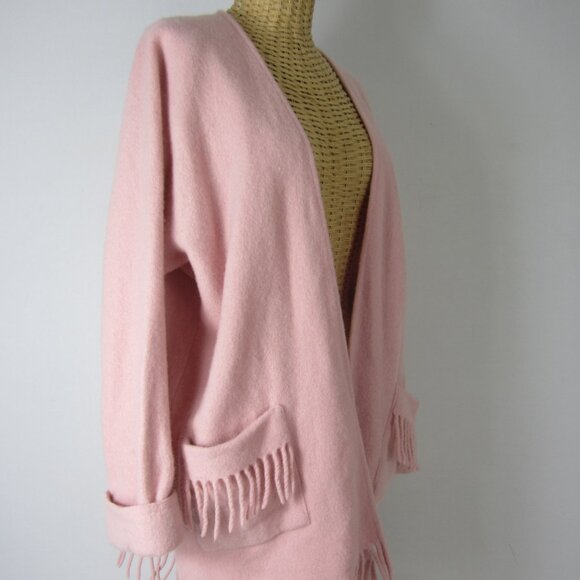 Vtg Laurence Tavernier Womens 100% Wool Eponyme Poncho Pastel Pink Fringe FLAW - Picture 2 of 10